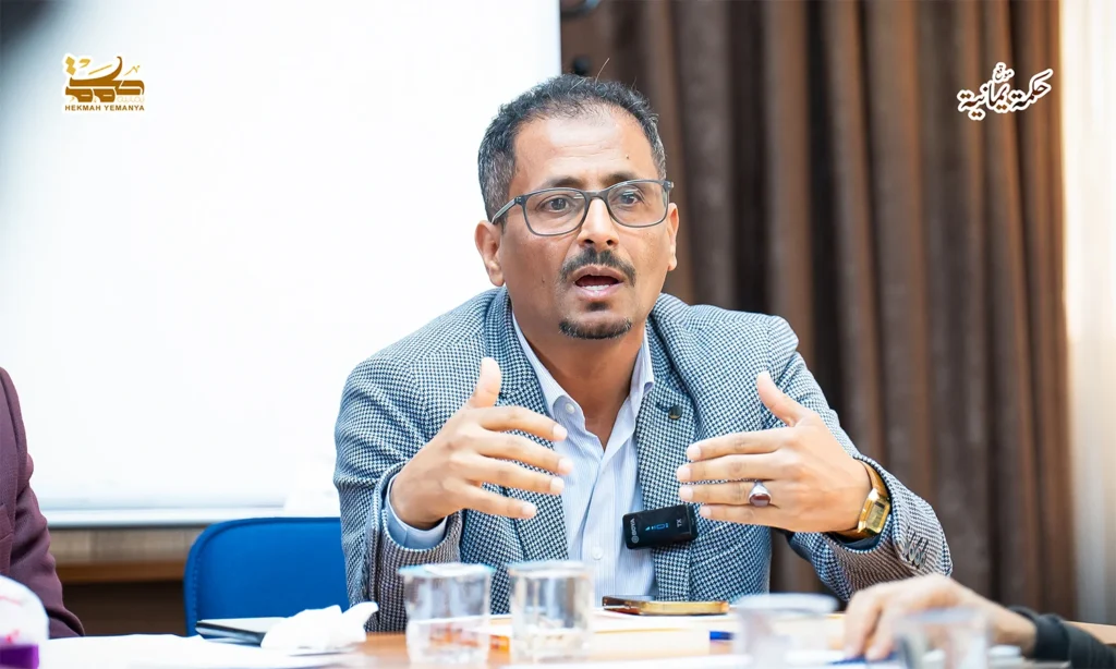 ندوة نقاشية حول كتاب على التخوم 7 ندوة نقاشية حول كتاب «على التخوم»